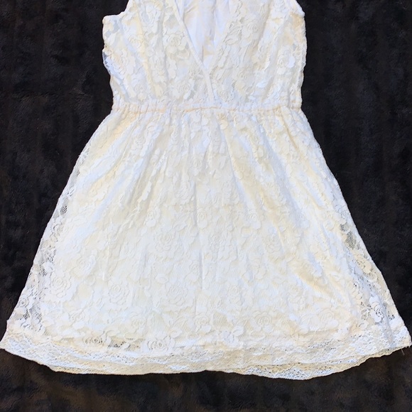 Lacey white A&F sundress - Picture 7 of 10